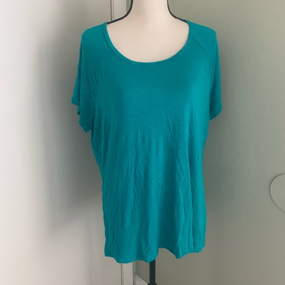 Time and Tru Tops - ❤️3x$20 - Time and Tru Blouse